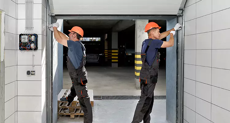 Commercial Garage Doors Near Me in Town 'n' Country, FL