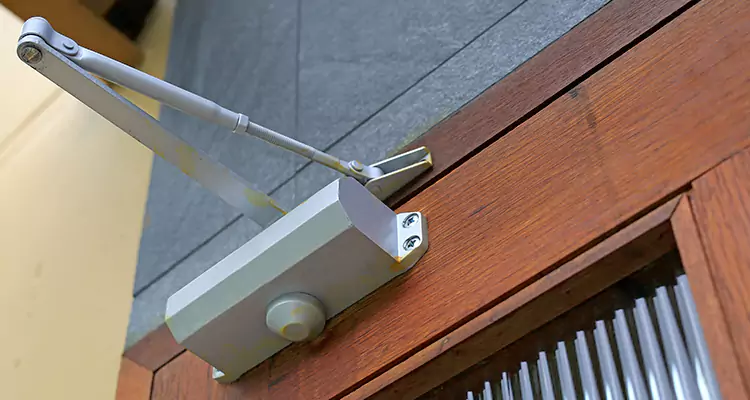 Automatic Door Opener Repair in Town 'n' Country, FL