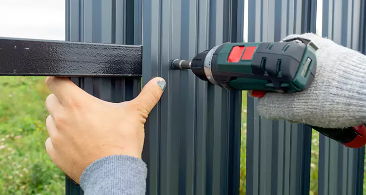 Metal Gate Repair in Town 'n' Country, FL