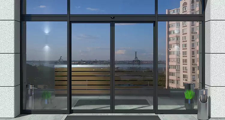 Our Patio Door Casing Repair Services in Town 'n' Country, FL