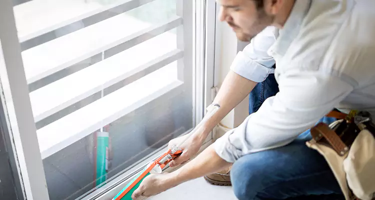 Sliding Patio Door Contractors in Town 'n' Country, FL