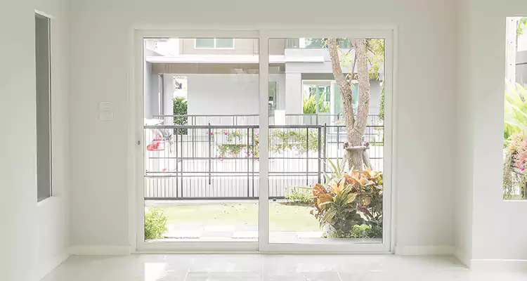Sliding Panels For Patio Doors in Town 'n' Country, FL