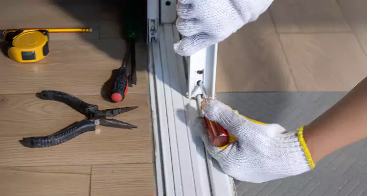 Sliding Glass Door Stopper Replacement in Town 'n' Country, FL