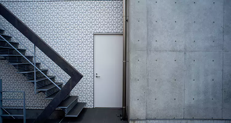 Fire Rated Entrance Doors Repair in Town 'n' Country, FL