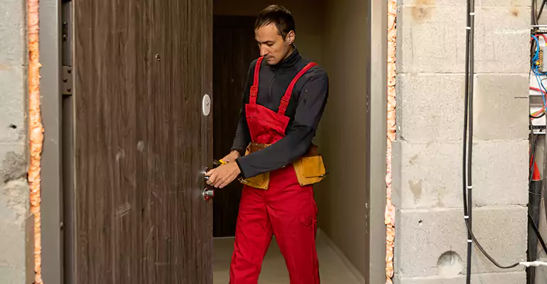 Residential Sliding Glass Door Repair in Town 'n' Country, FL