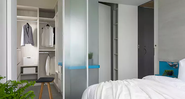 Closet Door Bi Fold Installation in Town 'n' Country, FL